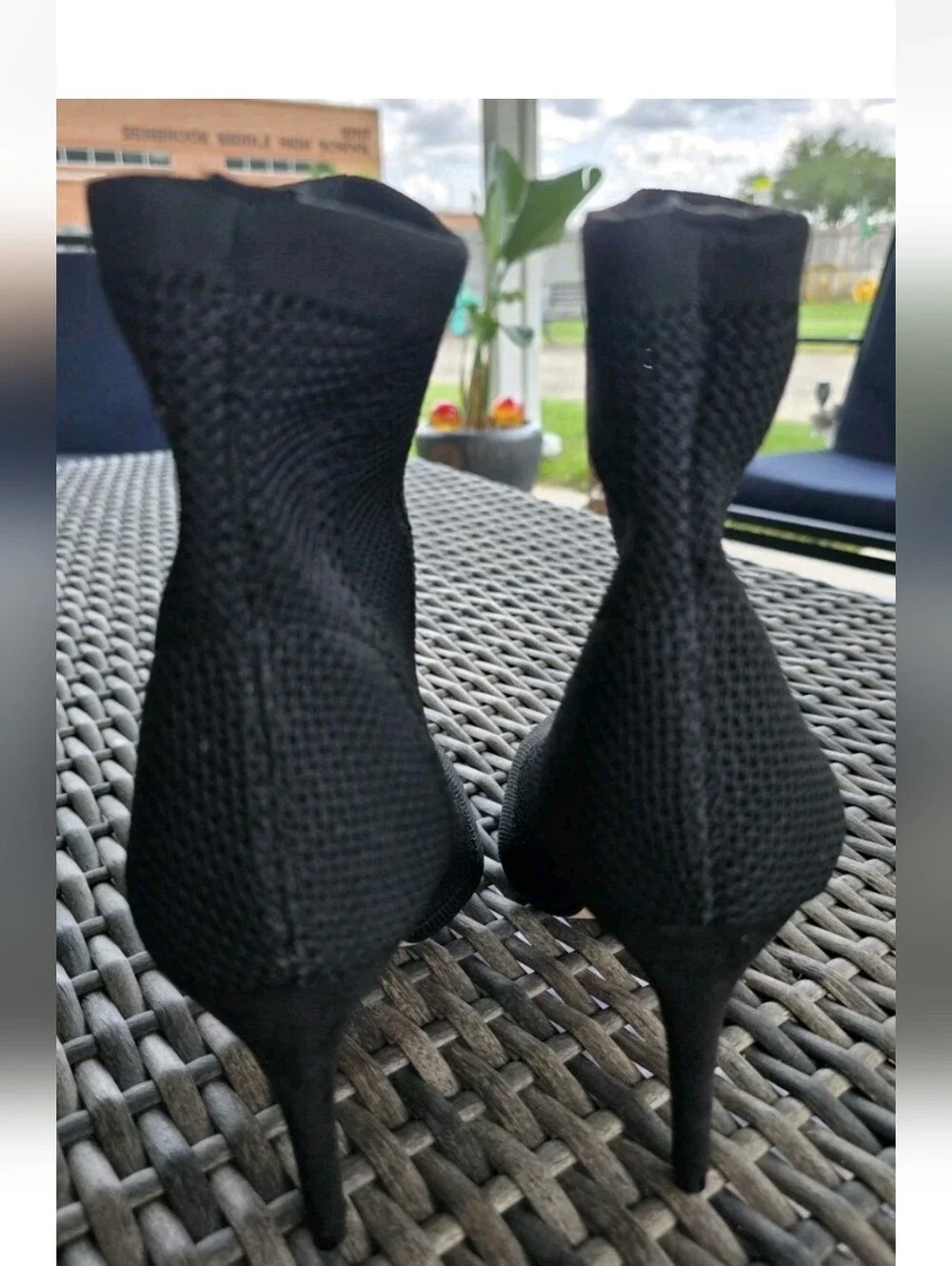 Catherine Malandrino Dnonito Black Pointed Toe Knit High Heel Booties Boots 8